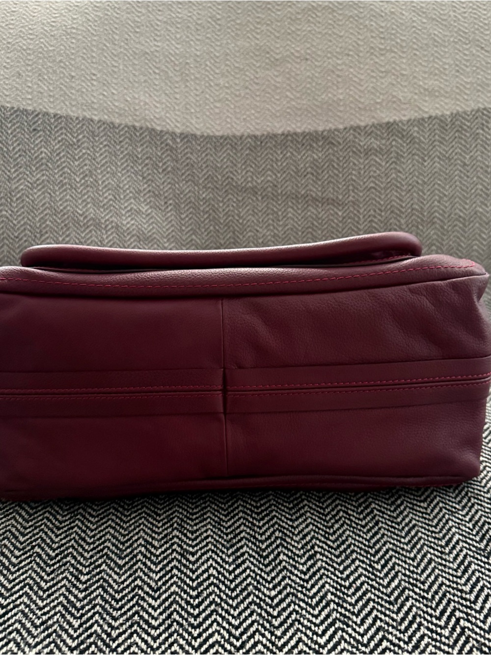 Chloe Medium Paraty Burgundy Handbag - Picture 5 of 16